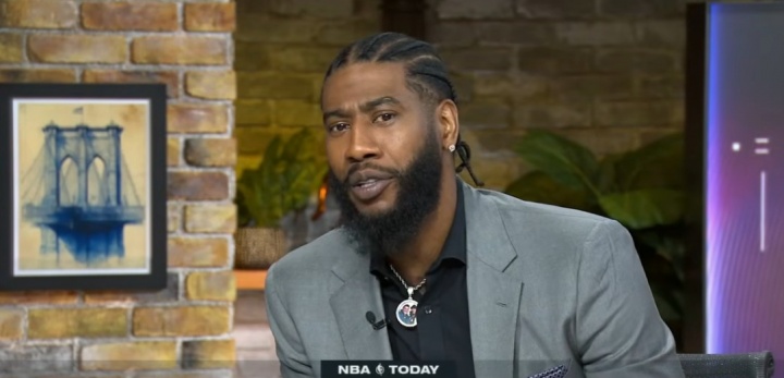 香波特曝料：勒布朗考虑降薪引援，大个子是湖人刚需