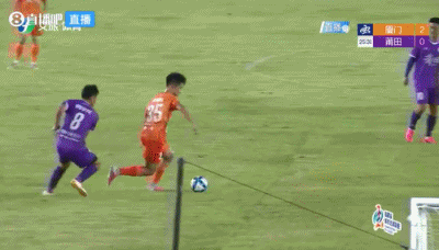 王鑫海闪击刘鑫岳世界波 厦门半场3-0碾压莆田