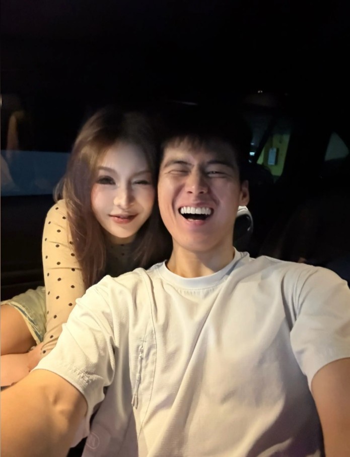 陈家政女友晒照配文耐人寻味，上赛季场均3.7分季后赛零数据