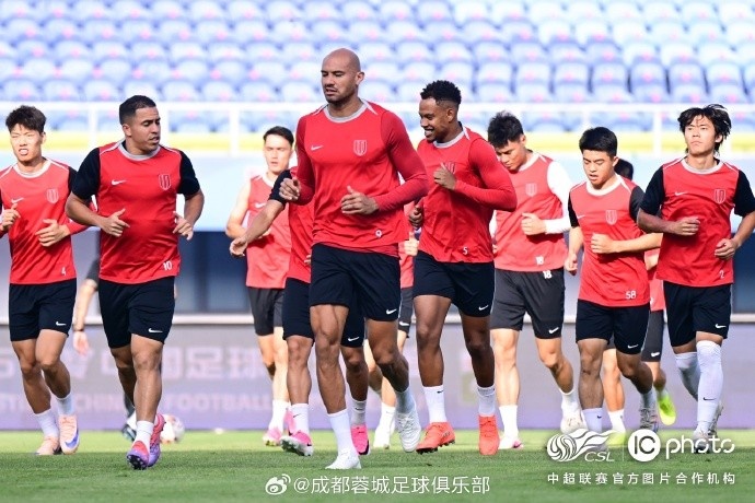 蓉城发布会：阿洛伊西点名得分效率问题 茹萨回归待评估