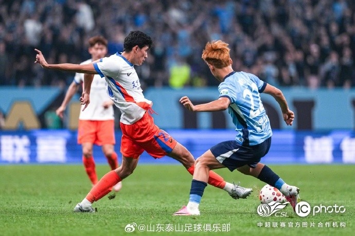 客场1:3不敌大连英博，山东泰山连胜遭终结