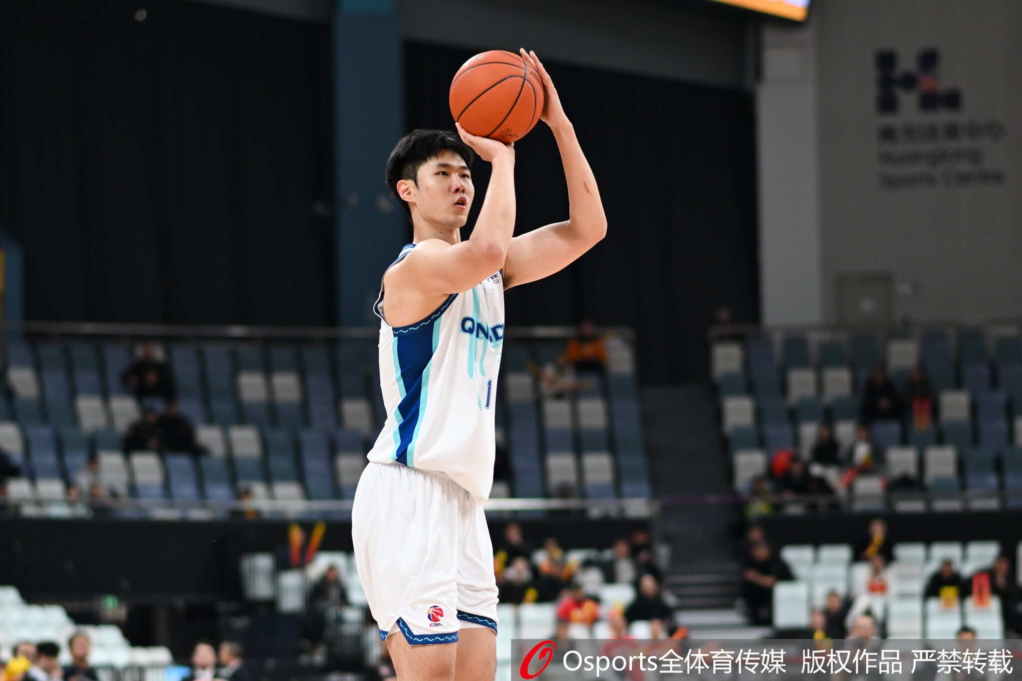赵嘉义转会北控,青岛加速锋线更新换代