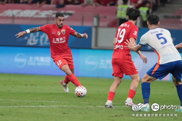 海港0-1泰山 三粒进球无效+失点