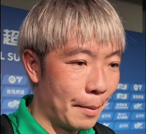 张稀哲右膝带伤仍替补救主 直言积极康复找回状态 张稀哲右膝带伤仍替补救主 直言积极康复找回状态