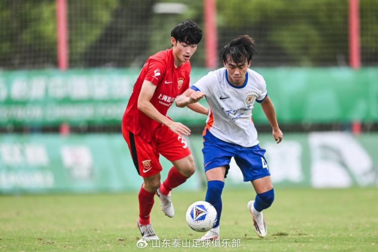 半场三球定胜局 山东泰山B队3-1上海海港富盛经开提前锁定中乙争冠组