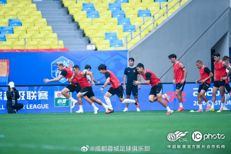 阿洛伊西：我们进攻端数据不错，定位球也是我们重点打磨的环节