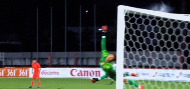 亚运开门红!U23国足2-1逆转朝鲜 37岁吴曦29岁张玉宁均传射建功 亚运开门红!U23国足2-1逆转朝鲜 37岁吴曦29岁张玉宁均传射建功