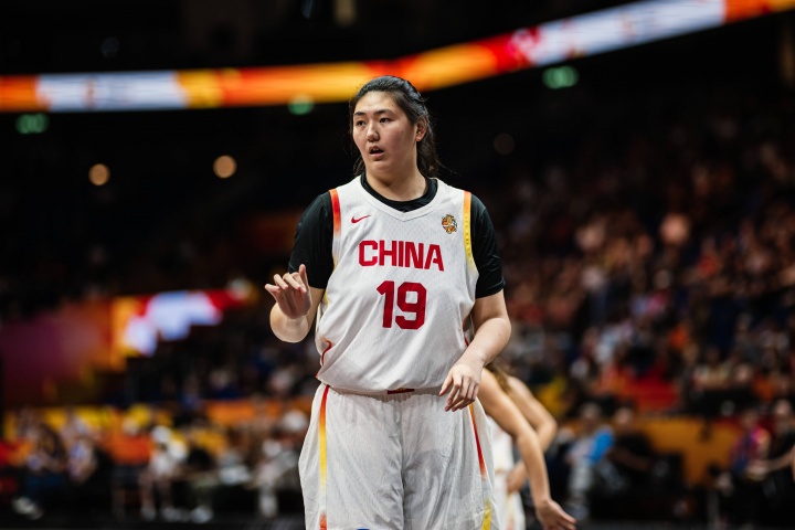 体坛周报：警惕重蹈男篮覆辙！中国女篮战日韩需打好开局