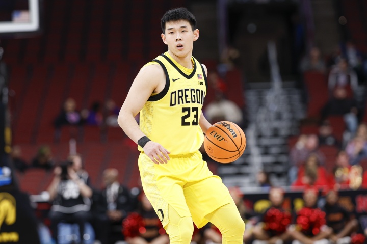 媒体人:林葳训练时没听到喊话被郭士强质问 然后不再被允许进队 媒体人:林葳训练时没听到喊话被郭士强质问 然后不再被允许进队